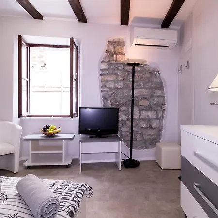 Bella Tara * بيران