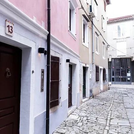 Bella Tara Piran