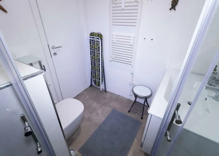 Bella Tara アパート ピラン