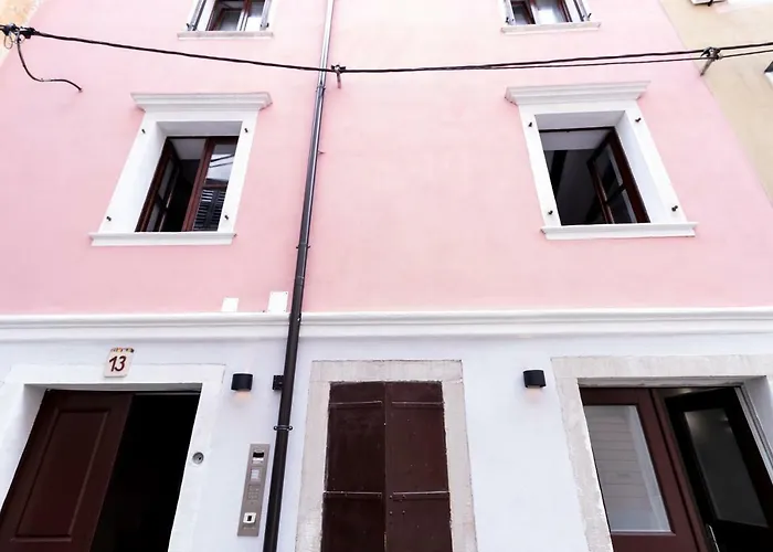 Bella Tara ピラン