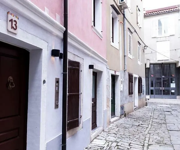 Bella Tara ピラン