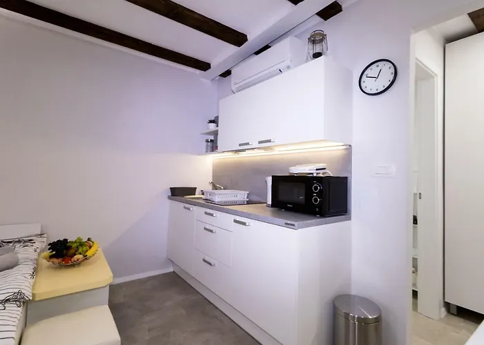 Bella Tara アパート